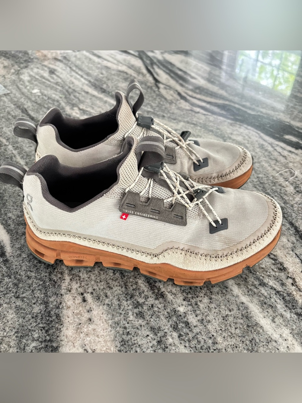 On Cloudway Hiking Sneaker